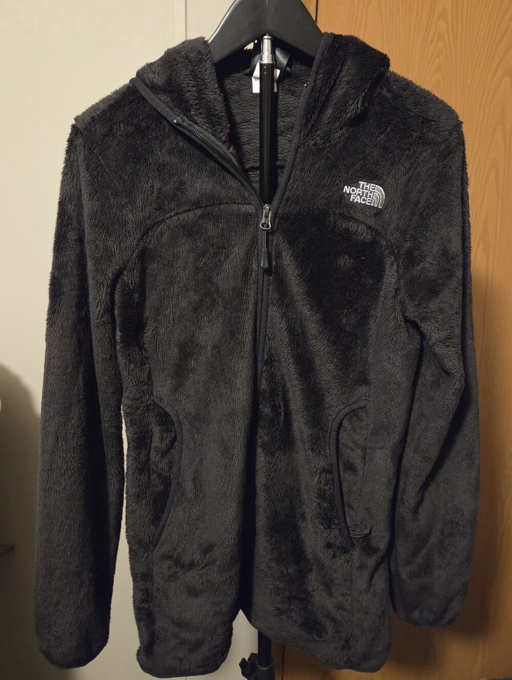 The North Face Womens Black Soft Plush Full-Zip Jacket